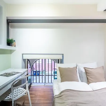 Apartment Cityscape Budget Alfa Budapest