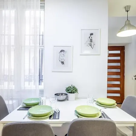 Cityscape Budget Alfa Apartmán *